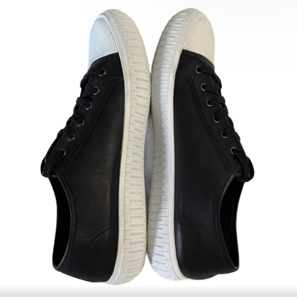 Eileen Fisher Nod Sneakers - Picture 3 of 8